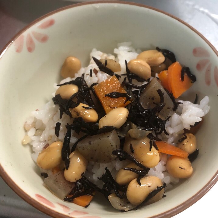 ひじきご飯